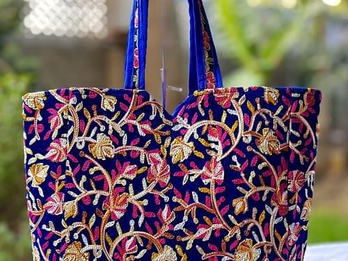 *Antique Rajasthani bag* print and kadi work canvas fabric single partition zip closure
